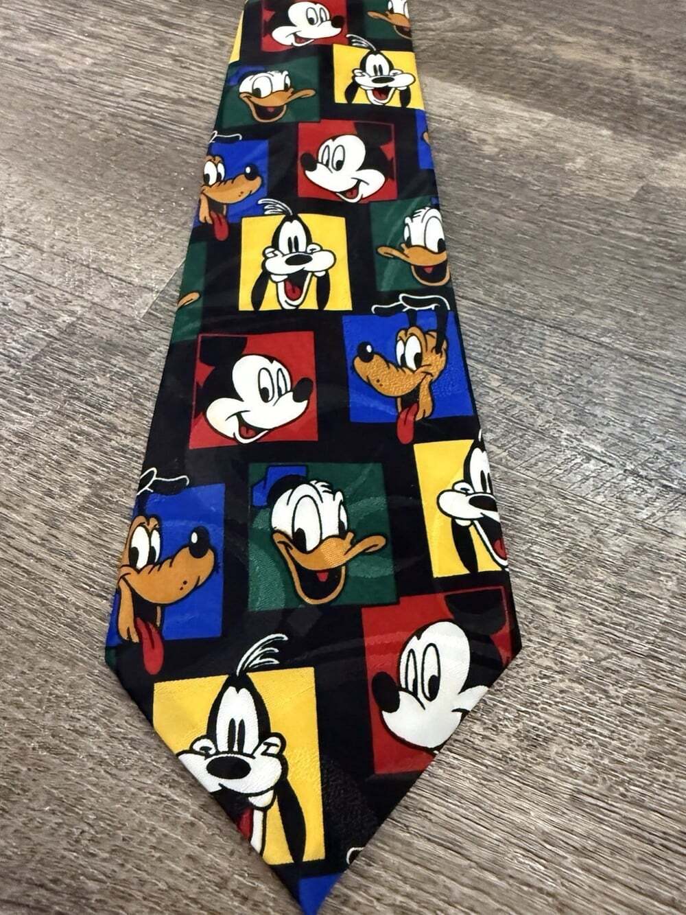 Mickey Mouse Disney Vintage Necktie Balancine Hot Cakes, Donald Duck, goofy, etc